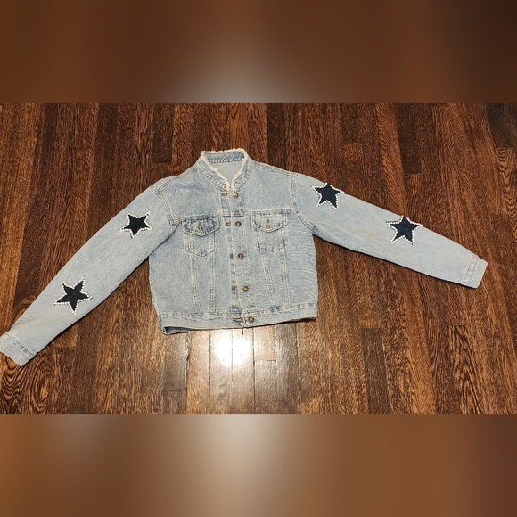 Cropped  denim jacket - Picture 2 of 5